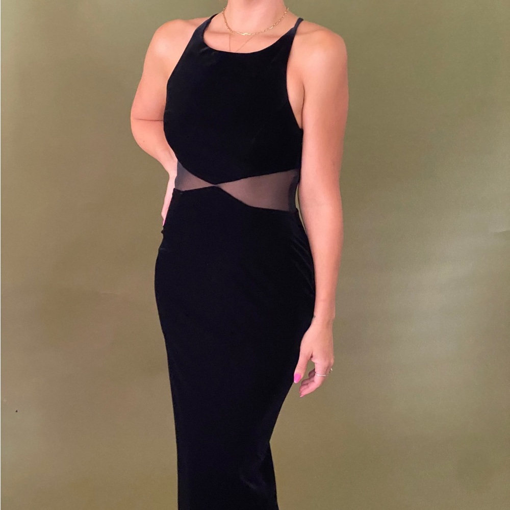 90s velvet maxi dress with mesh detailing and slit at the back. Size- S/M